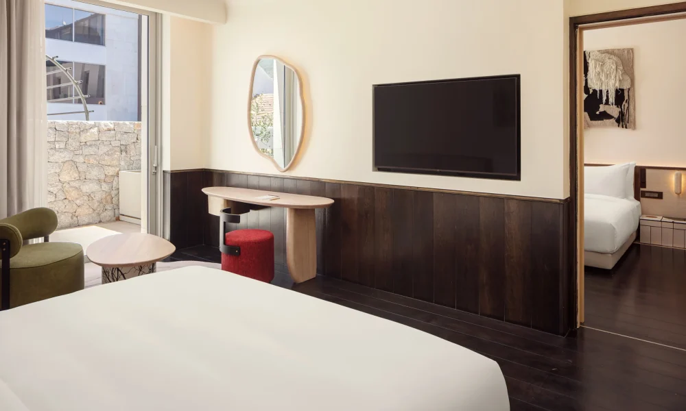 AK_CPTCK_Larger_Room_Accesible_View_02